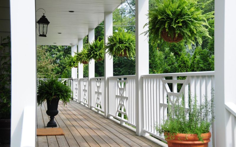 Handy Tips to Build a Lovely Patio in Your Backyard